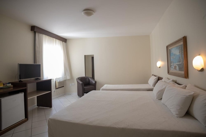 Imagen de la habitación del Hotel Ryan. Foto 13