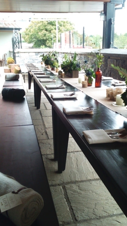 Imagen del bar/restaurante del Hotel Ryan's. Foto 3