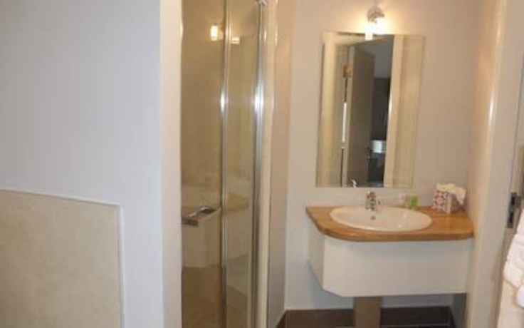 Imagen de la habitación del Hotel Ryan's. Foto 10