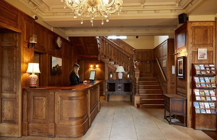 Imagen de los interiores del Hotel Ryde Castle by Greene King Inns. Foto 19