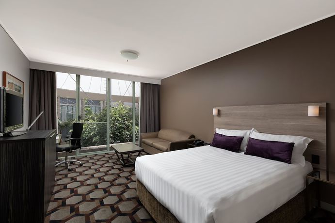 Imagen de la habitación del Hotel Rydges Canberra. Foto 7