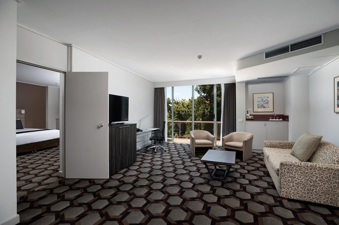 Imagen de la habitación del Hotel Rydges Canberra. Foto 9