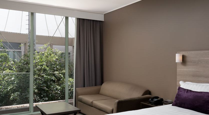 Imagen de la habitación del Hotel Rydges Canberra. Foto 19