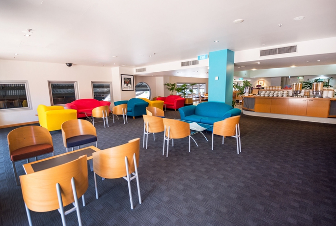 Imagen del bar/restaurante del Hotel Rydges Darwin Central. Foto 9