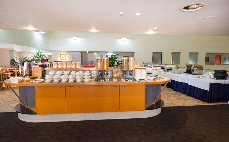 Imagen del bar/restaurante del Hotel Rydges Darwin Central. Foto 11