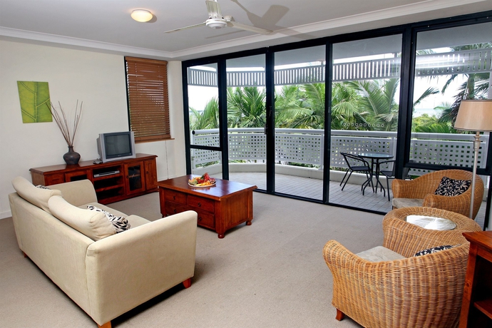 Imagen de los interiores del Hotel Rydges Esplanade Resort Cairns. Foto 13