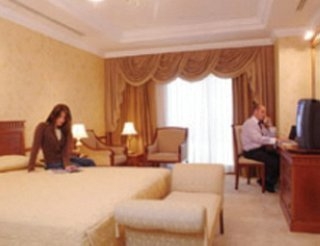 Imagen de la habitación del Hotel Rydges Plaza Doha. Foto 3