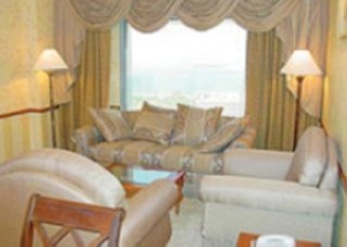 Imagen de la habitación del Hotel Rydges Plaza Doha. Foto 4