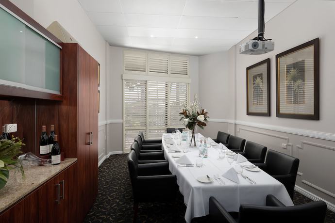 Imagen de los interiores del Hotel Rydges Southbank Townsville. Foto 19