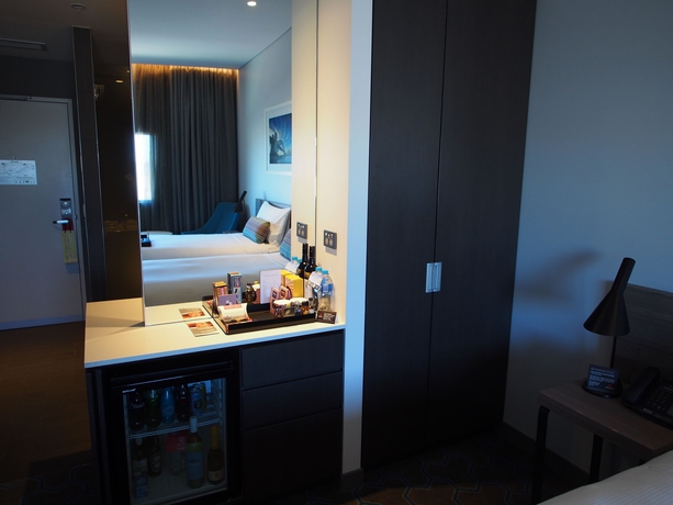 Imagen de la habitación del Hotel Rydges Sydney Airport. Foto 9