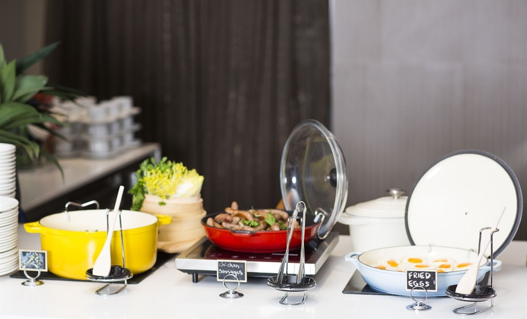 Imagen del bar/restaurante del Hotel Rydges Sydney Central. Foto 7