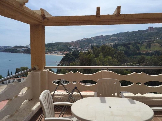 Imagen de la habitación del Hotel Rym El Djamil. Foto 14