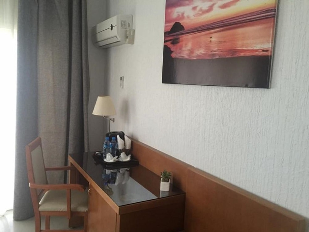 Imagen de la habitación del Hotel Rym El Djamil. Foto 16