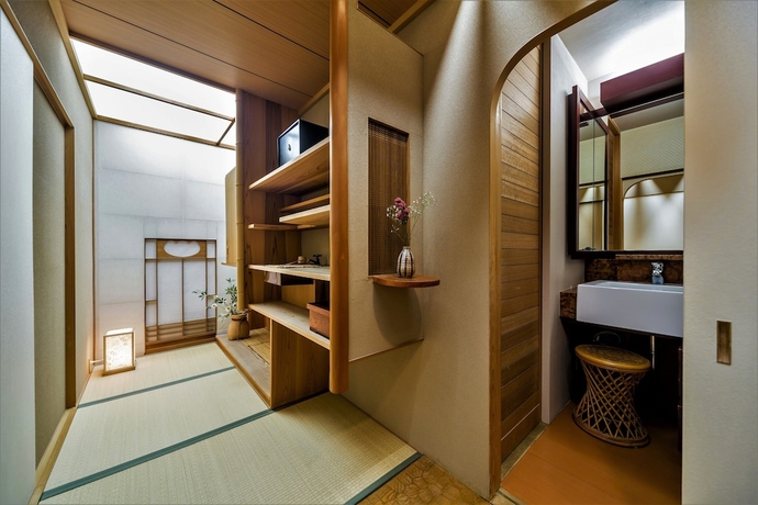 Imagen de la habitación del Hotel Ryoan Kazuki. Foto 3