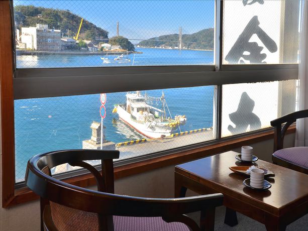 Imagen de los exteriores del Hotel Ryokan KANAMARU. Foto 2