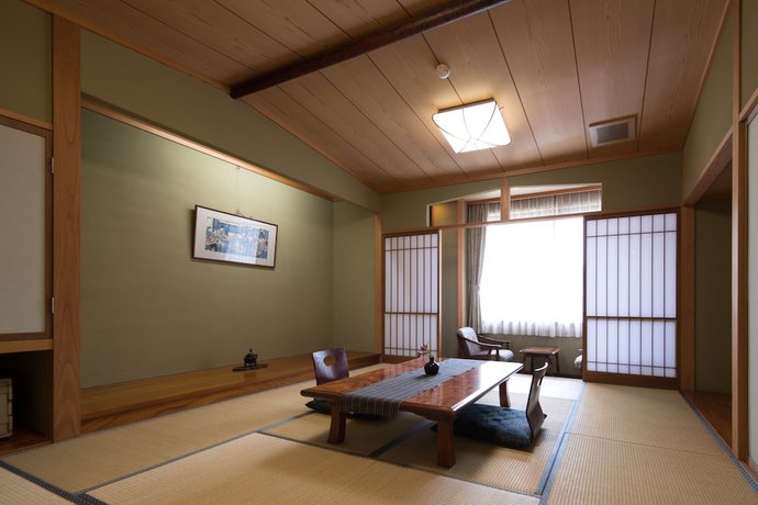 Imagen de la habitación del Hotel Ryokan NIEMONYA. Foto 6
