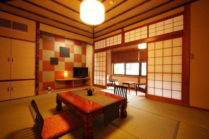 Imagen de la habitación del Hotel Ryokan NIEMONYA. Foto 13