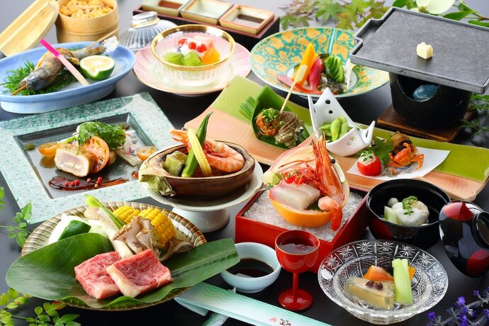 Imagen del bar/restaurante del Hotel Ryokan and Sauna Yorzuya Hita. Foto 8