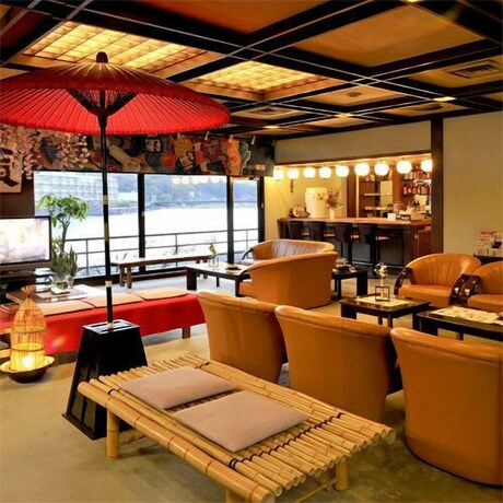 Imagen de los interiores del Hotel Ryokan and Sauna Yorzuya Hita. Foto 12