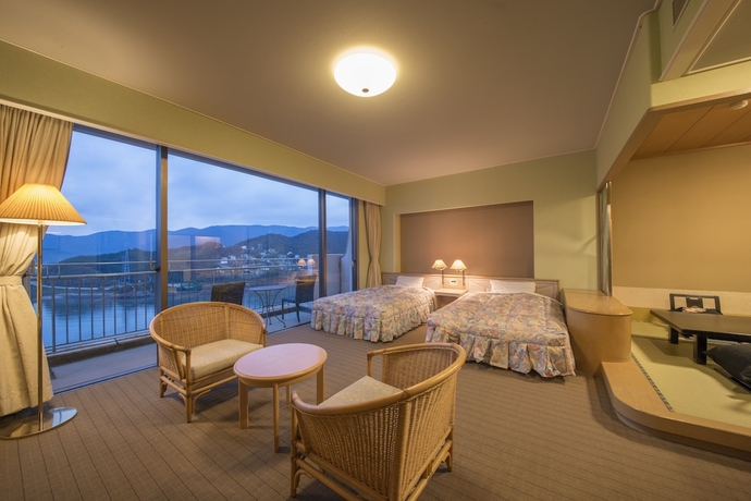 Imagen de la habitación del Hotel Ryoso Umi-no-chou. Foto 4
