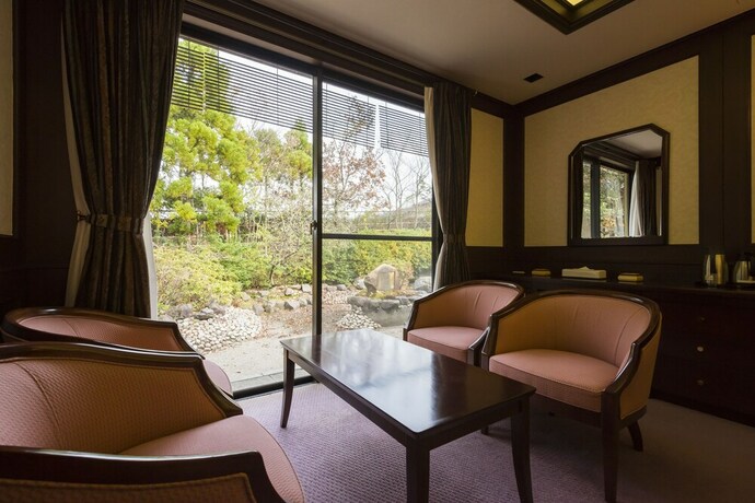 Imagen de la habitación del Hotel Ryotei Manyou. Foto 21