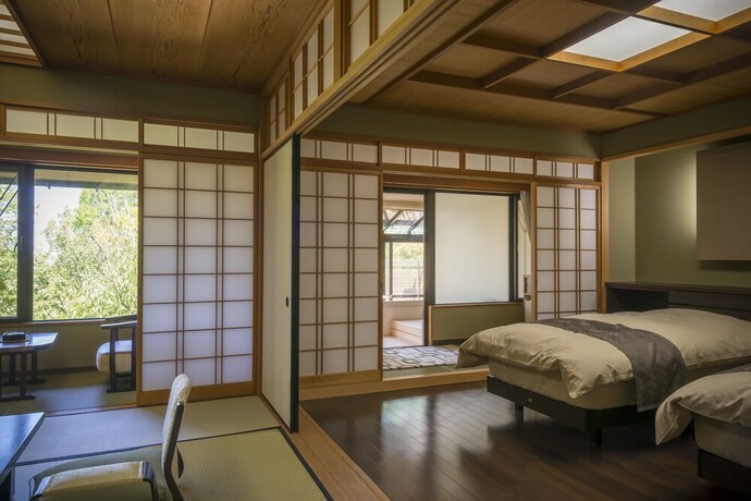 Imagen de la habitación del Hotel Ryotei Manyou. Foto 32