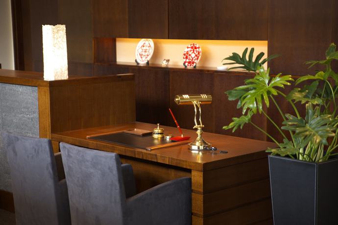 Imagen de los interiores del Hotel Ryotei Matsuya Honkan Suizenji. Foto 14