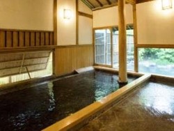 Imagen de los interiores del Hotel Ryotei Tanokura. Foto 6