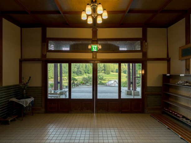 Imagen de los interiores del Hotel Ryounkaku, Tokamachi. Foto 18