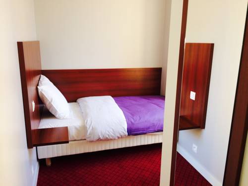 Imagen de la habitación del Hotel Rythme. Foto 7