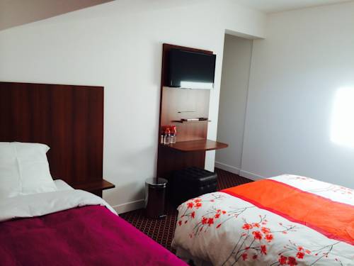 Imagen de la habitación del Hotel Rythme. Foto 11