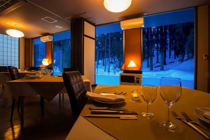 Imagen del bar/restaurante del Hotel Ryu Resort and Spa. Foto 6