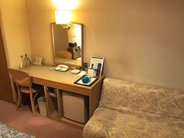 Imagen de la habitación del Hotel Ryugasaki Plaza Honkan. Foto 11