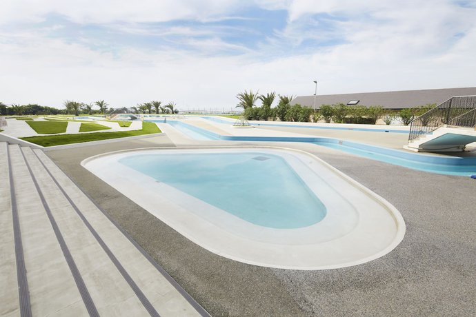 Imagen de la piscina del Hotel Ryugujo Spa Mikazuki Ryugutei. Foto 15