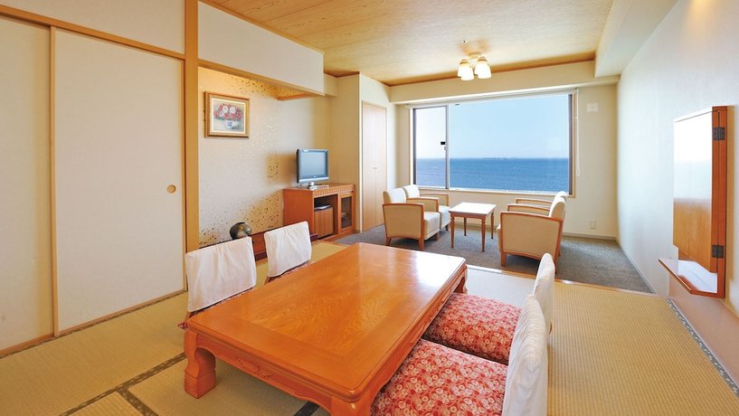 Imagen de la habitación del Hotel Ryugujo Spa Mikazuki Ryugutei. Foto 6