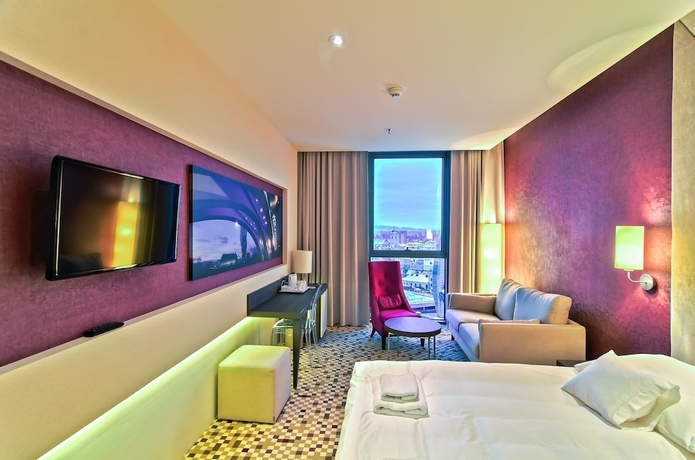 Imagen de los interiores del Hotel Rzeszów. Foto 16