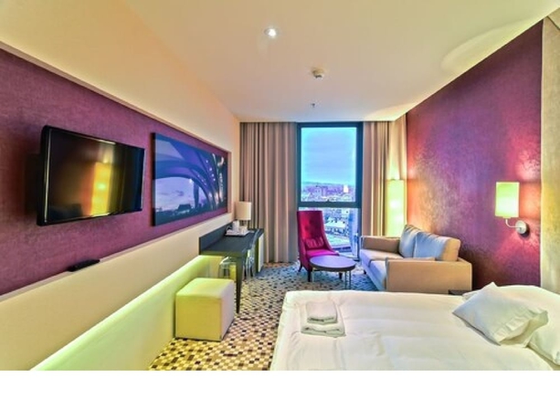 Imagen de los interiores del Hotel Rzeszów. Foto 17