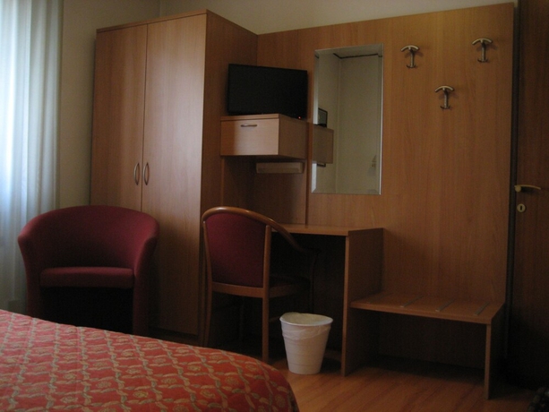 Imagen de la habitación del Hotel S. Antonio. Foto 9