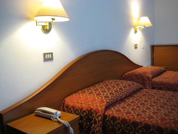 Imagen de la habitación del Hotel S. Antonio. Foto 14