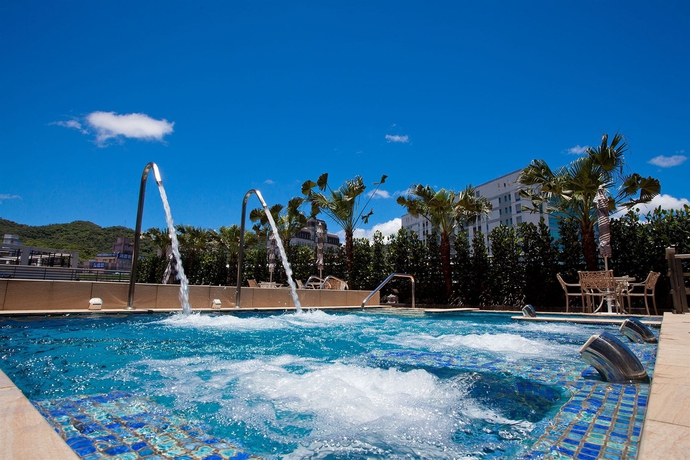 Imagen de la piscina del Hotel S Aura. Foto 16