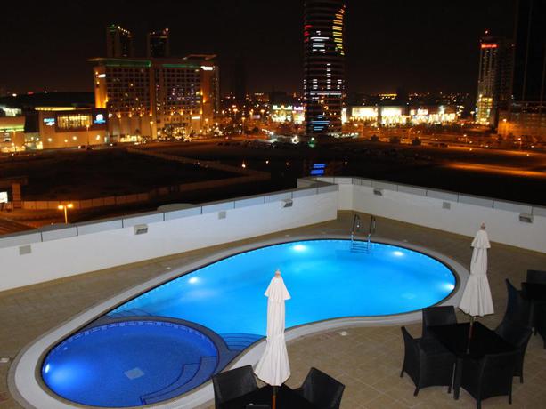 Imagen de la piscina del Hotel S Bahrain. Foto 9