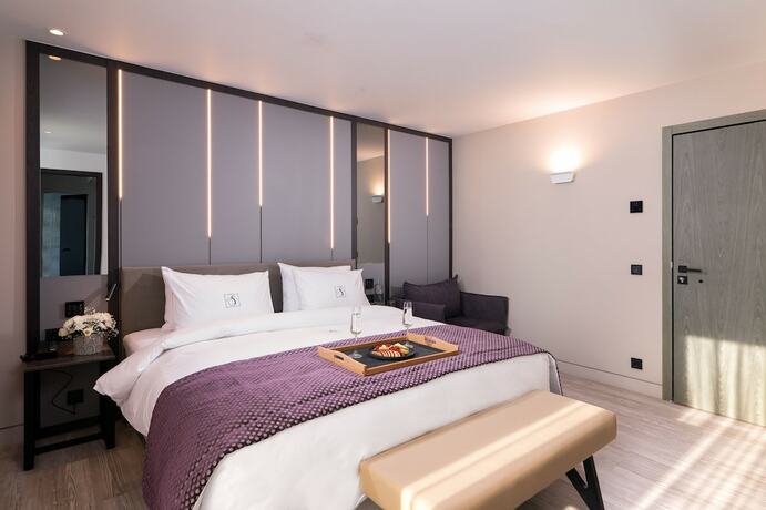 Imagen de la habitación del Hotel S Boutique Thessaloniki. Foto 11