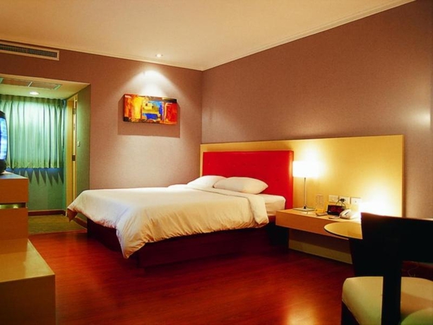 Imagen general del Hotel S D Avenue. Foto 2