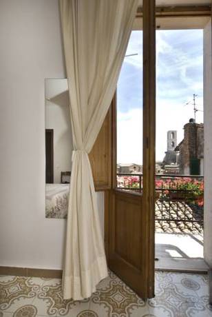 Imagen de la habitación del Hotel S. Ercolano. Foto 7