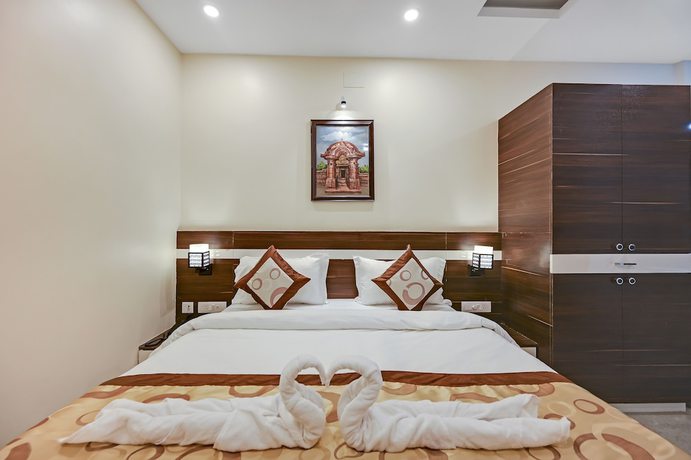 Imagen de la habitación del Hotel S J Pride. Foto 2