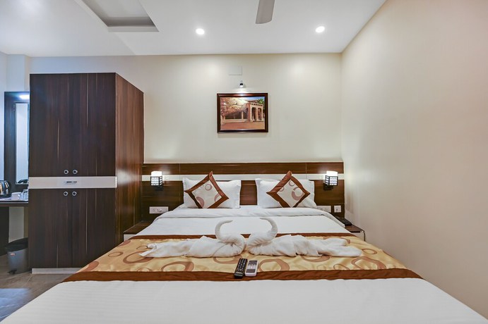 Imagen de la habitación del Hotel S J Pride. Foto 3