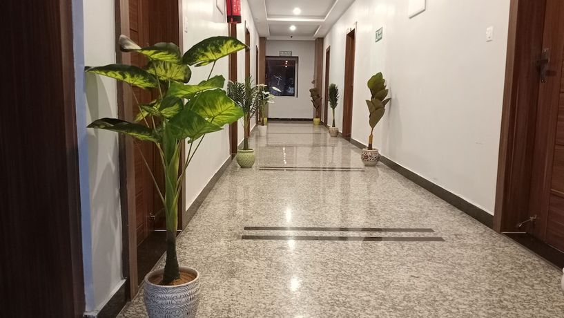 Imagen de la habitación del Hotel S J Pride. Foto 6