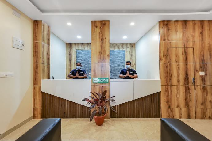 Imagen de los interiores del Hotel S J Pride. Foto 18