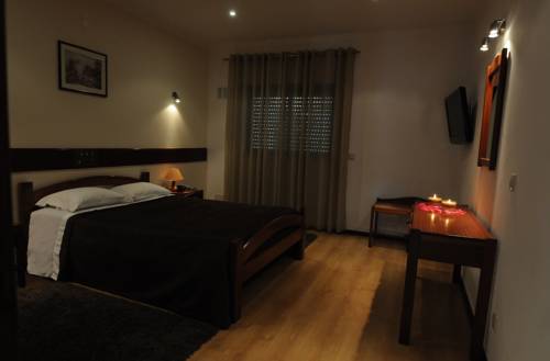 Imagen de la habitación del Hotel S. Jorge. Foto 10