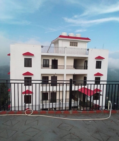 Imagen de los interiores del Hotel S L Residency. Foto 10